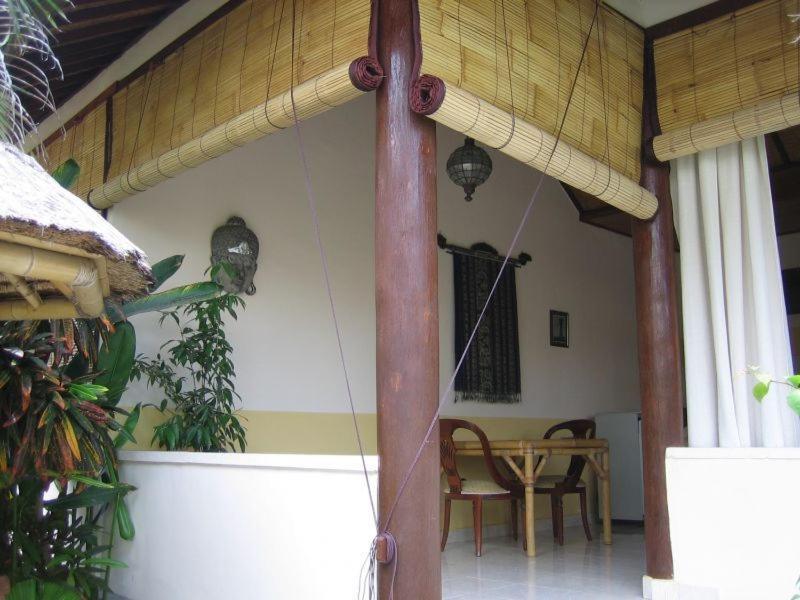 Ombak Putih Bungalows Hotel Nusa Dua  Luaran gambar